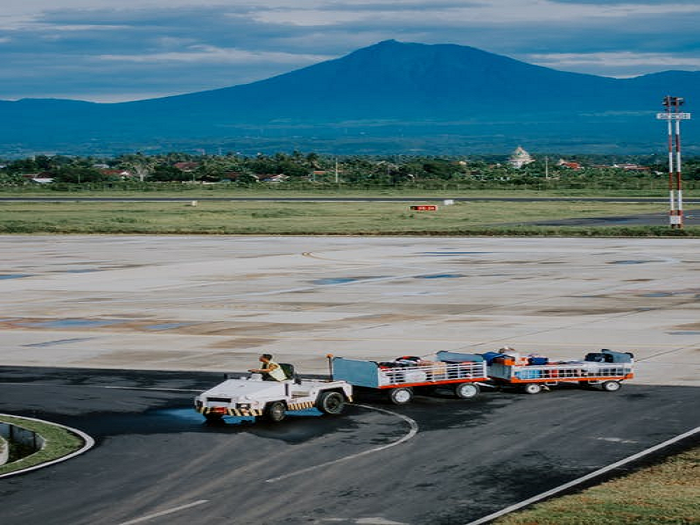 picture of plane runway maintenance